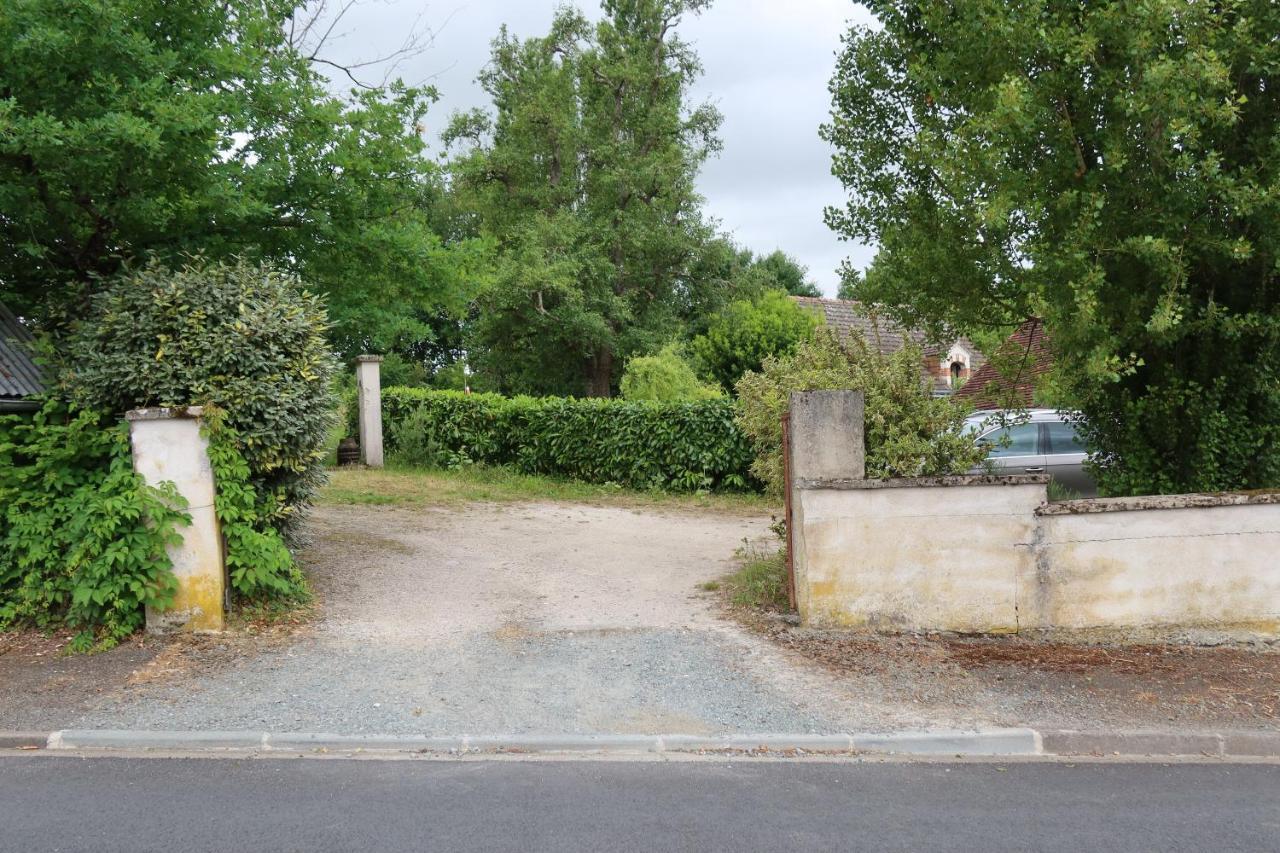 Pres Des Chateaux De La Loire Et Du Zoo De Beauval Céré-la-Ronde Exterior foto